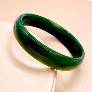 EUC Stunning Dark Green Jade Bangle Bracelet